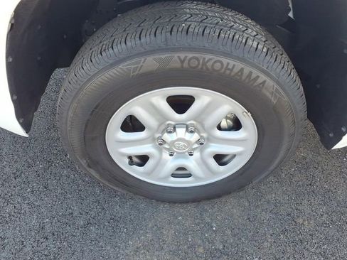 Used 2026 Toyota Tundra SR image 5