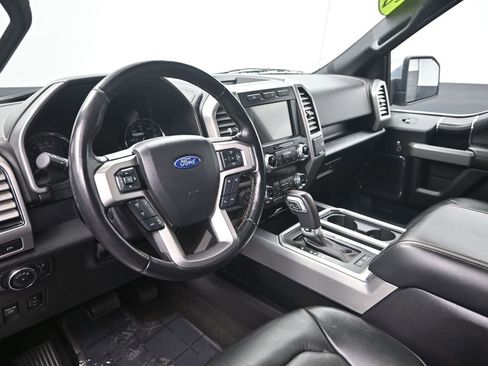 Used 2019 Ford F150 Platinum w/ Equipment Group 701A Luxury image 13