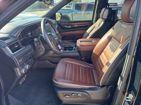 Used 2024 GMC Yukon Denali Ultimate image 13