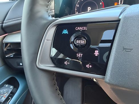 Certified 2025 Nissan Murano Platinum AWD/4WD image 15