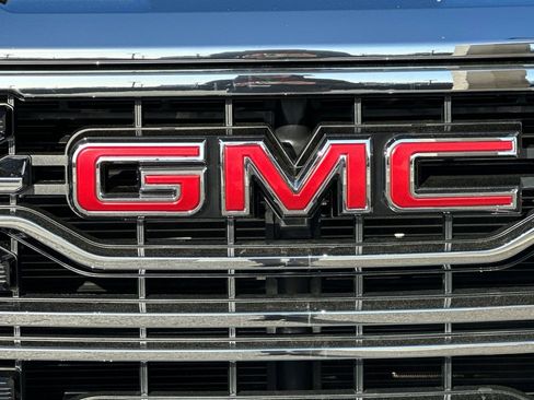 Certified 2022 GMC Sierra 1500 SLT image 37
