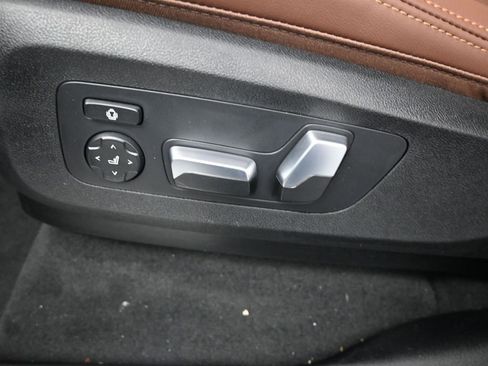 New 2026 BMW X5 sDrive40i image 15