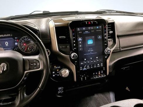Used 2024 RAM 2500 Laramie w/ Off Road Package AWD/4WD image 6