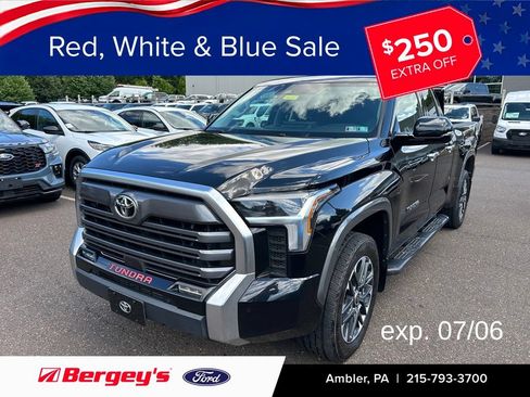 Used 2022 Toyota Tundra Limited w/ Power Package AWD/4WD image 1