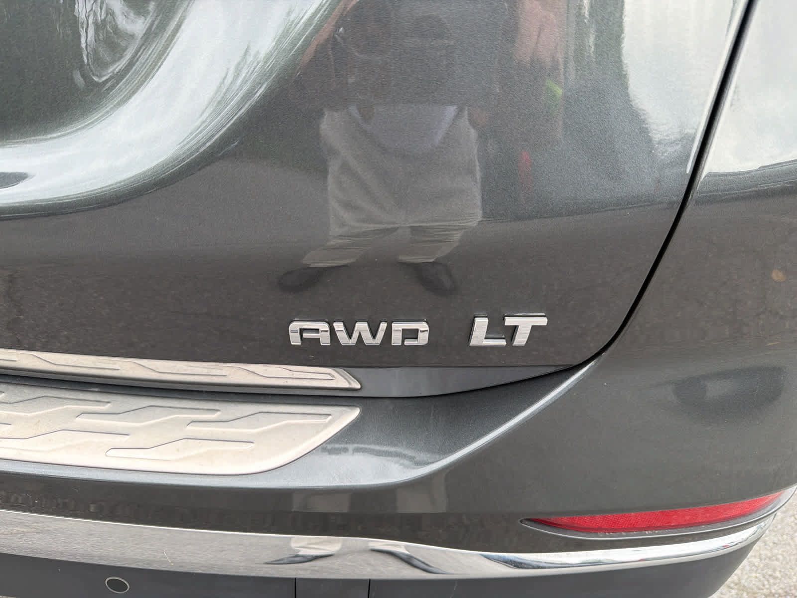 Used 2019 Chevrolet Equinox LT w/ Sun & Navigation Package AWD/4WD image 53