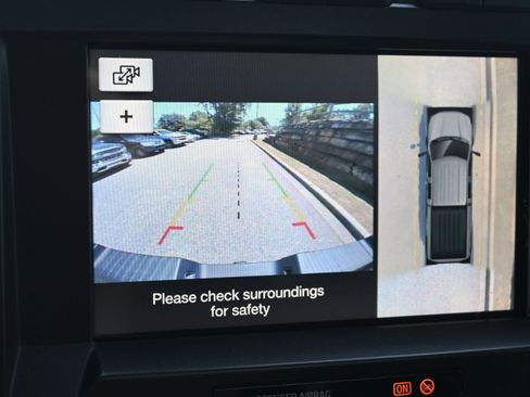 Used 2018 Ford F250 Lariat w/ Lariat Ultimate Package AWD/4WD image 17