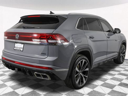 Used 2025 Volkswagen Atlas Cross Sport SEL Premium R-Line AWD/4WD image 18