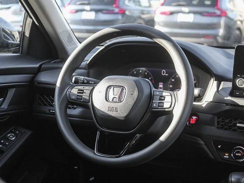 Used 2024 Honda Accord EX image 21