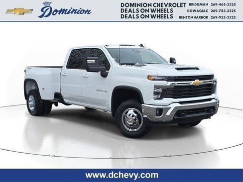 Used 2024 Chevrolet Silverado 3500 LT w/ Convenience Package image 1