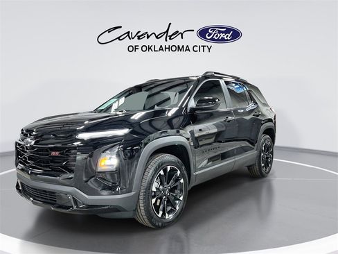 Used 2025 Chevrolet Equinox RS w/ Convenience Package III image 4