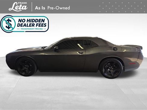 Used 2022 Dodge Challenger SRT Hellcat w/ Plus Package RWD image 3