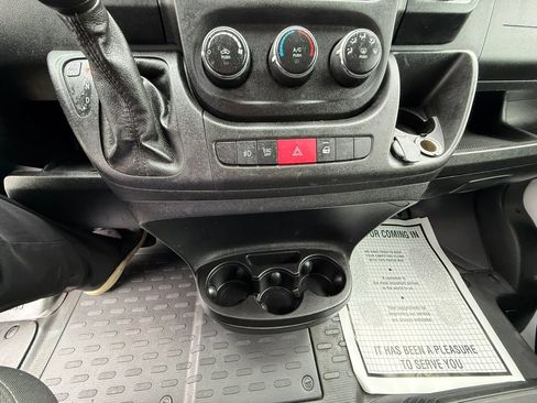 Used 2019 RAM ProMaster 3500 w/ Premium Appearance Group FWD image 24
