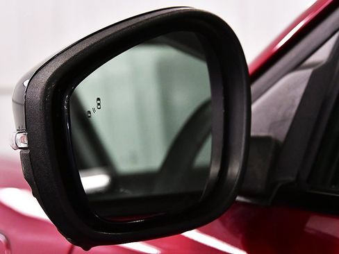 Used 2025 Ford Mustang Mach-E Premium image 12