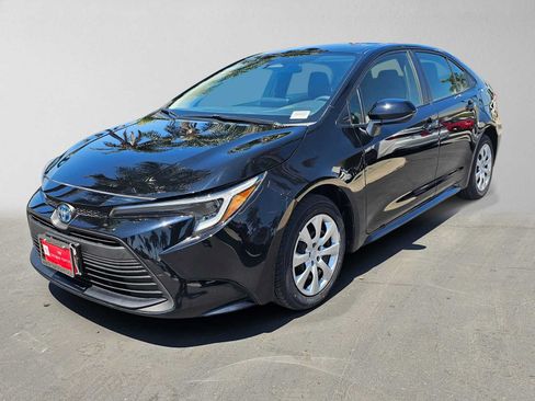 Certified 2024 Toyota Corolla LE FWD image 7