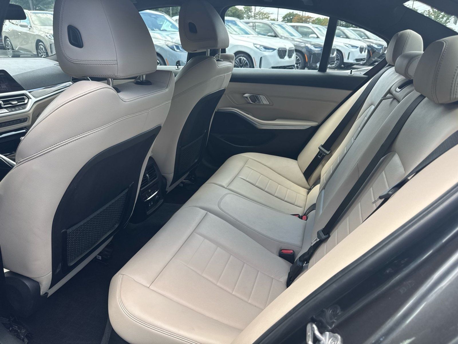 Used 2020 BMW 330i xDrive Sedan w/ Premium Package AWD/4WD image 25