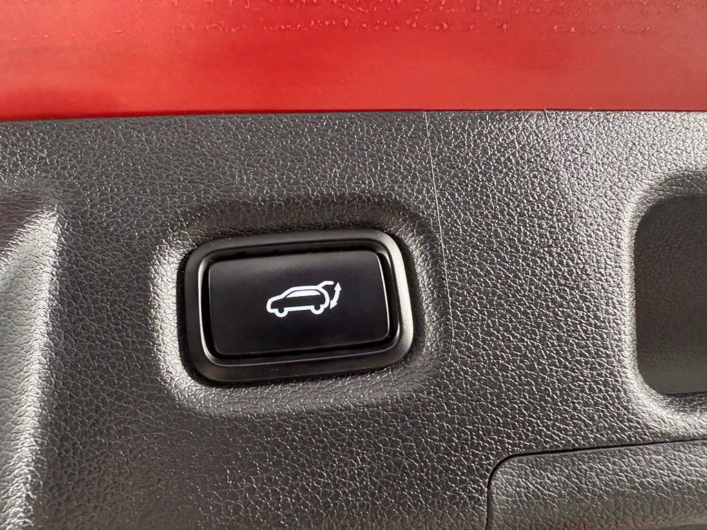 Used 2023 Hyundai Santa Fe SEL w/ Cargo Package AWD/4WD image 25