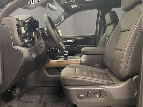 New 2026 Chevrolet Silverado 1500 High Country w/ Midnight Edition AWD/4WD image 20
