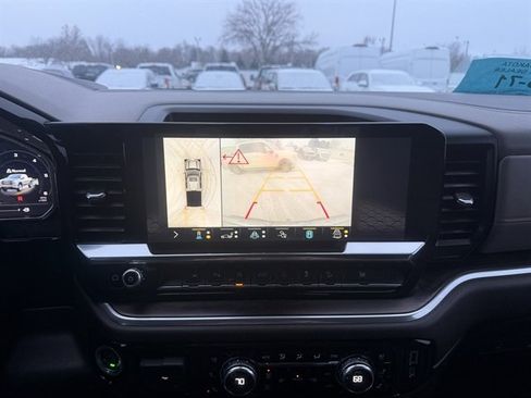 Used 2022 GMC Sierra 1500 SLT w/ SLT Premium Plus Package image 16