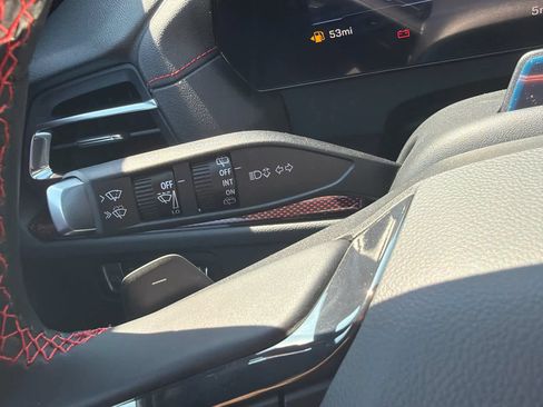 New 2026 Chevrolet Traverse RS FWD image 24