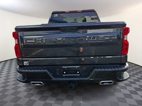 Certified 2024 Chevrolet Silverado 1500 Custom Trail Boss w/ LPO, Dark Essentials Package AWD/4WD image 5
