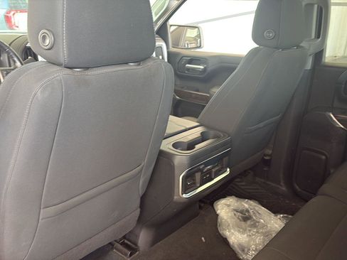 Used 2021 GMC Sierra 1500 Elevation w/ Preferred Package image 29