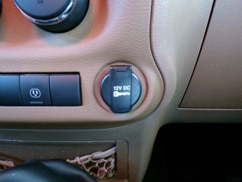 Used 2013 Jeep Wrangler Unlimited Sahara w/ Dual Top Group image 29