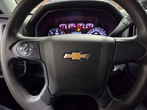 Used 2018 Chevrolet Silverado 1500 Custom w/ Custom Value Package image 5