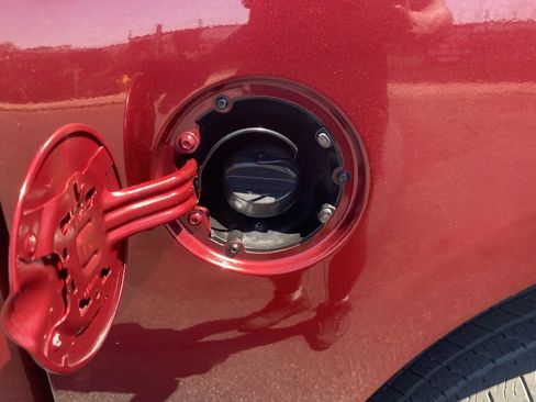 Used 2017 RAM 1500 Big Horn RWD image 34
