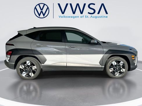 Used 2024 Hyundai Kona SEL FWD image 9