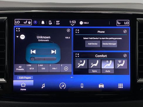 Used 2024 Chrysler Pacifica Touring-L FWD image 21