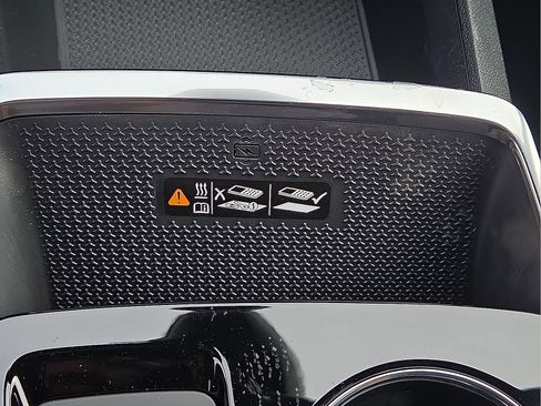 New 2026 Chevrolet Equinox ACTIV w/ Safety and Technology Package FWD image 19