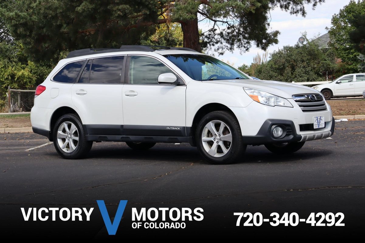 Used 2014 Subaru Outback 2.5i Limited w/ Moonroof Package AWD/4WD image 1