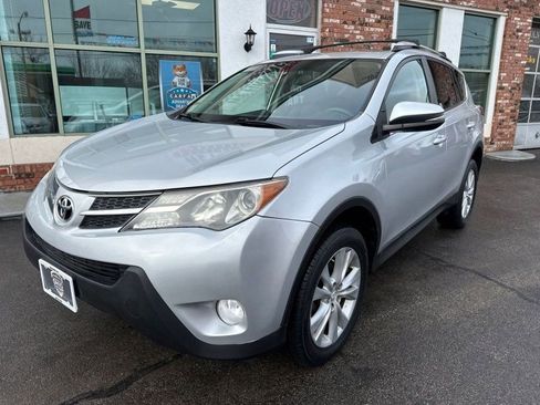 Used 2015 Toyota RAV4 Limited image 1