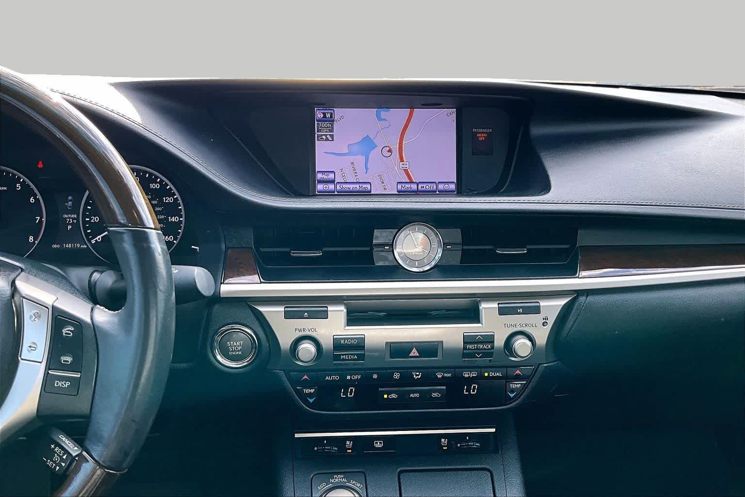 Used 2014 Lexus ES 350 w/ Luxury Package FWD image 7