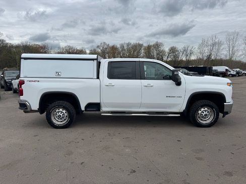 Used 2020 Chevrolet Silverado 2500 LT w/ True North Edition AWD/4WD image 6