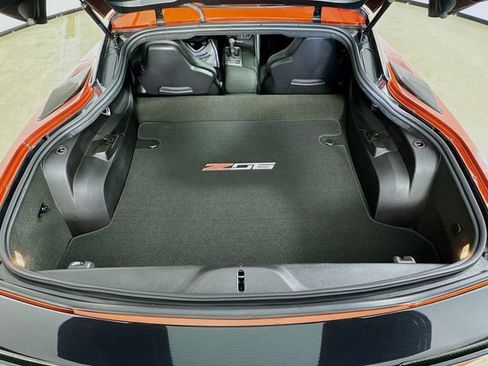 Used 2016 Chevrolet Corvette Z06 w/ 3LZ Preferred Equipment Group RWD image 26