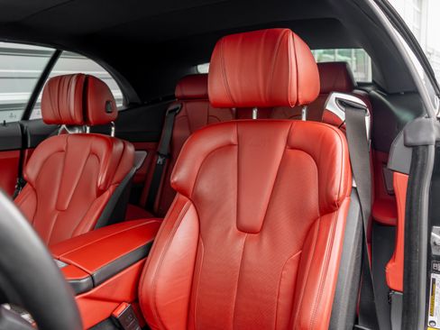 Used 2014 BMW M6 Convertible image 12