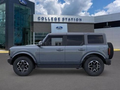 New 2025 Ford Bronco Outer Banks image 3
