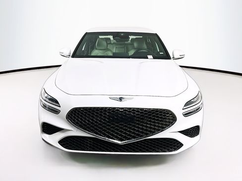 Used 2023 Genesis G70 2.0T image 2