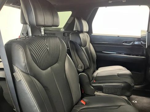 Used 2024 Hyundai Palisade Calligraphy FWD image 14