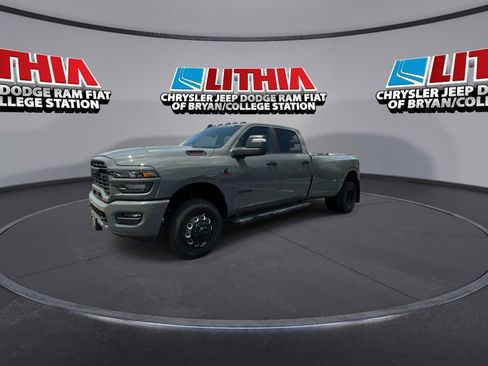 New 2026 RAM 3500 Lone Star AWD/4WD image 4