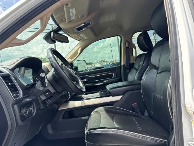 Used 2019 RAM 2500 Laramie AWD/4WD image 19