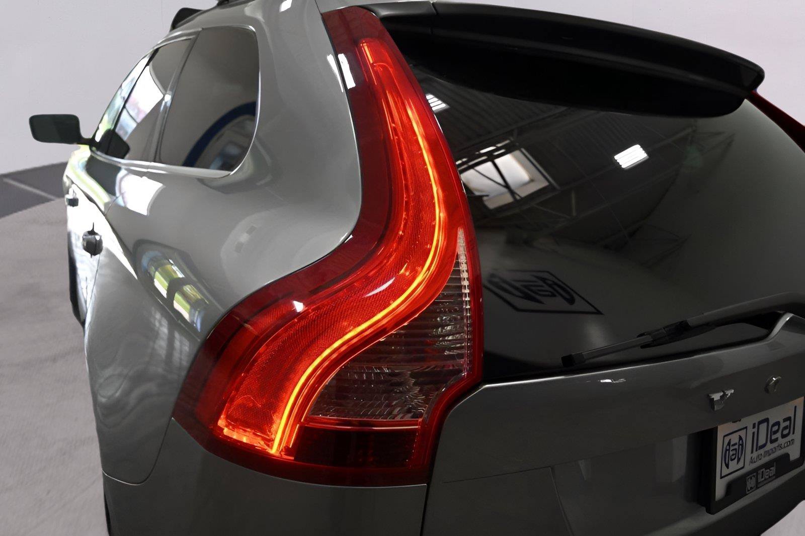 Used 2013 Volvo XC60 3.2 AWD/4WD image 37