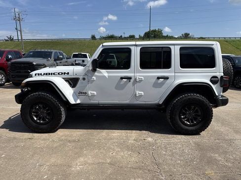 Used 2024 Jeep Wrangler Unlimited Rubicon 392 AWD/4WD image 11