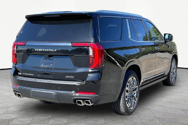 Used 2026 GMC Yukon Denali Ultimate AWD/4WD image 5