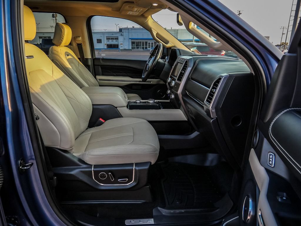 Used 2020 Ford Expedition Platinum AWD/4WD image 17