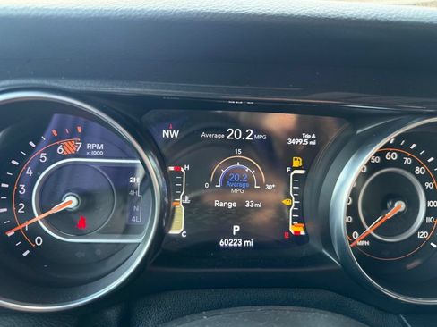Used 2021 Jeep Wrangler Unlimited Sport AWD/4WD image 41