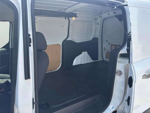 Used 2017 Ford Transit Connect XL FWD image 11