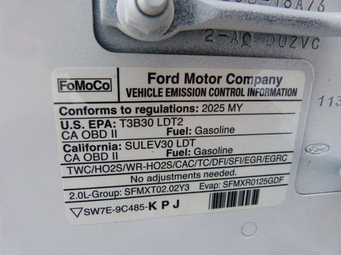 Used 2025 Ford Maverick XLT w/ Equipment Group 302A image 41