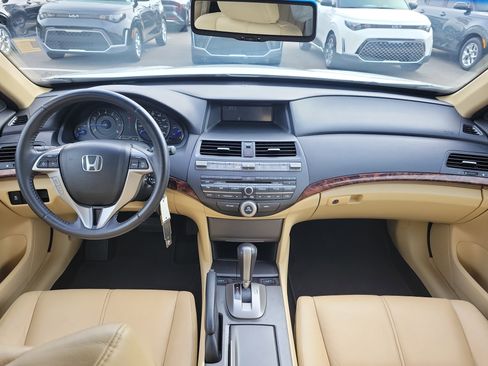 Used 2012 Honda Crosstour EX-L image 16